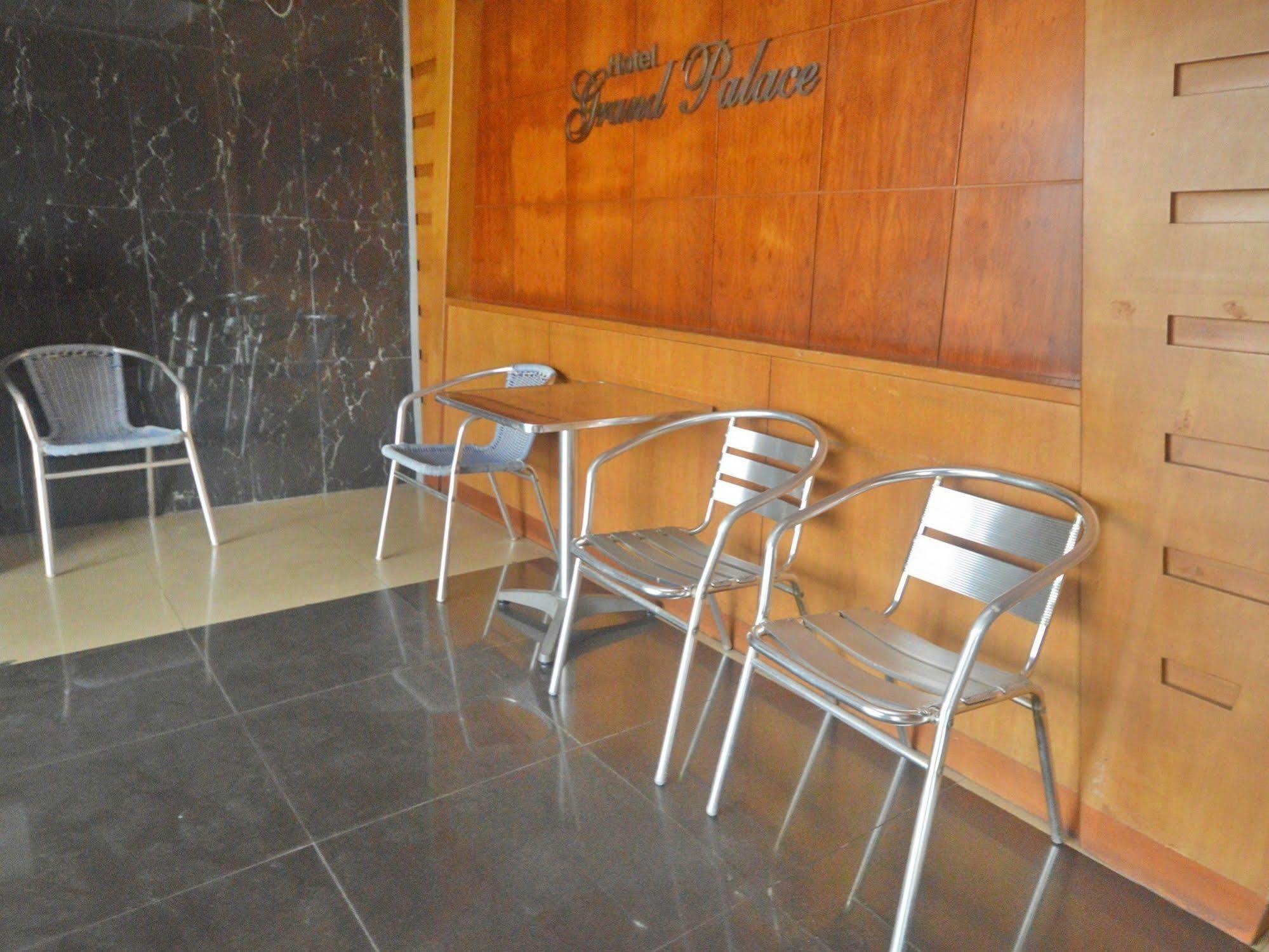 Nida Rooms Nagoya Business Center Batam Exterior foto