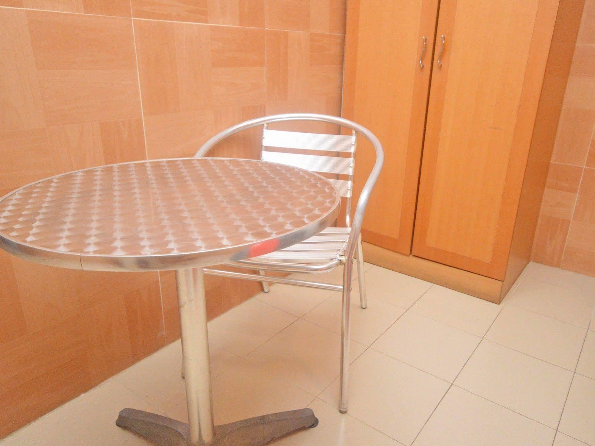 Nida Rooms Nagoya Business Center Batam Exterior foto